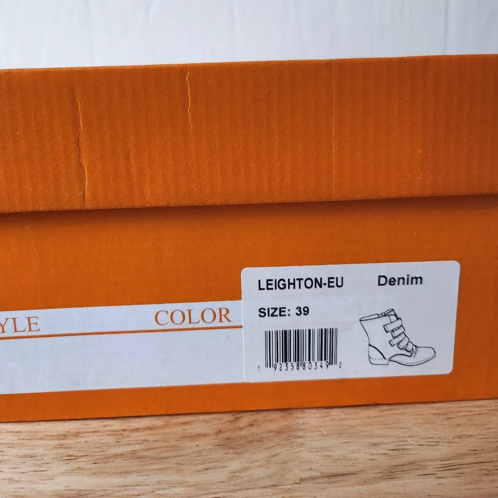 Miz Mooz Navy Limelight Boots - Size 8M - Picture 8 of 12